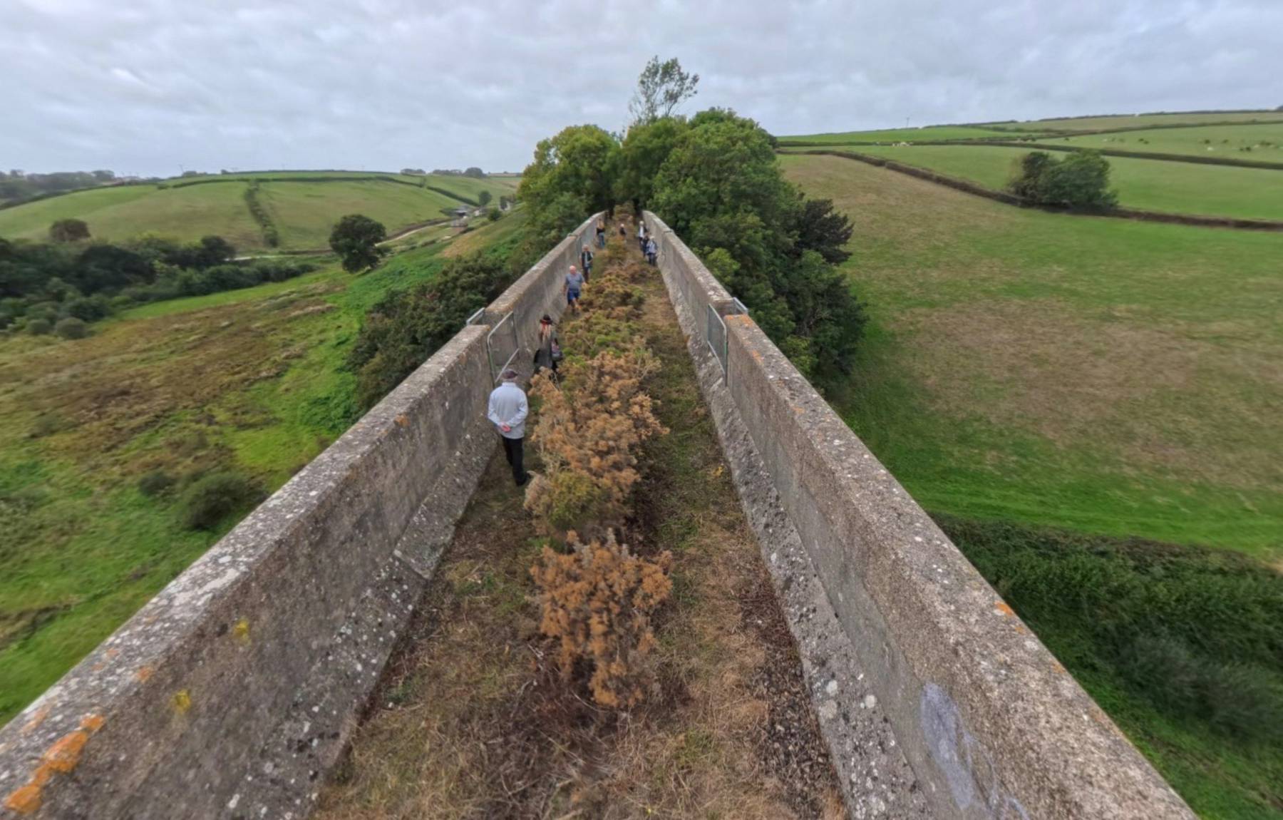 Viaduct view across 360 degrees